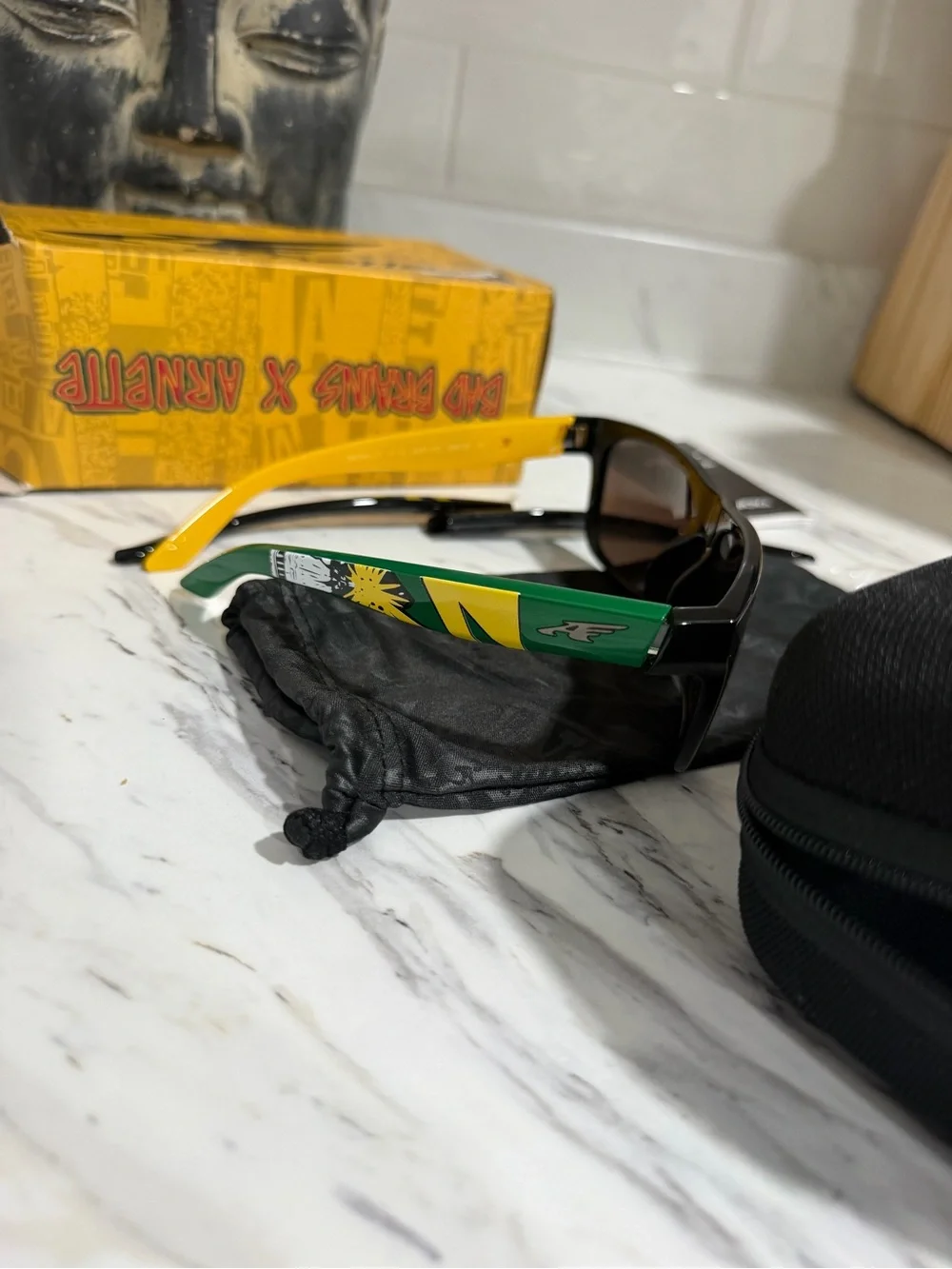 EXTREMELY rare - BAD BRAINS x ARNETTE sunglasses. Deadstock BNIB NWT